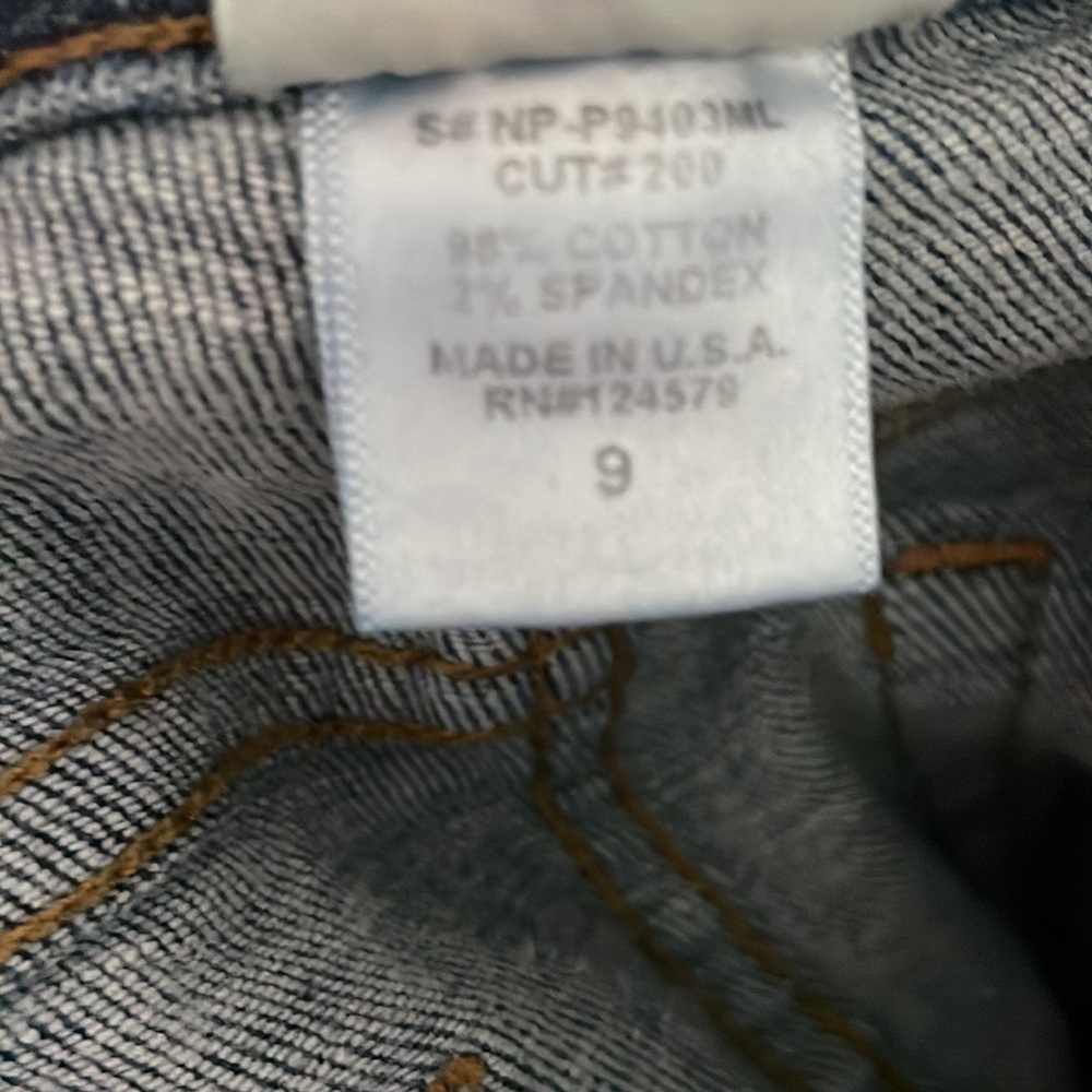 Sneak Peak distressed skinny jeans - Picture 4 of 4